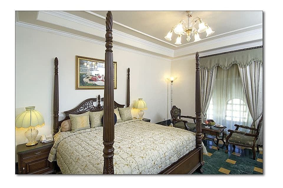 Shiv Vilas Resort Elegant Room 4